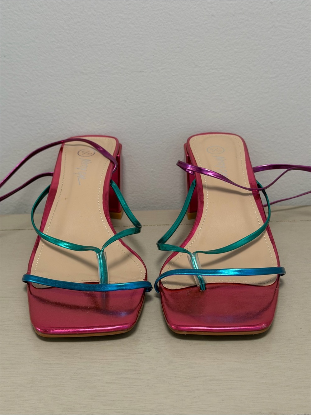 Nasty Gal Metallic Colorful Lace-Up Strappy Gladiator Block Heel Square Toe 8 - Picture 2 of 8